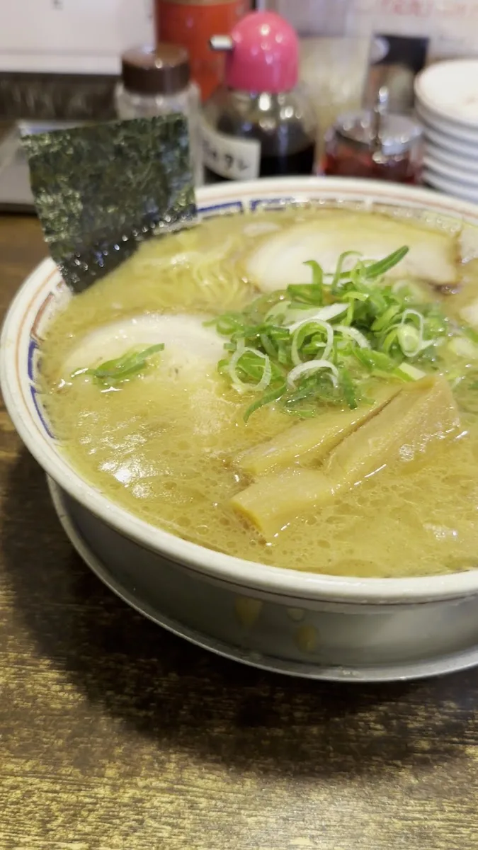 紀州和歌山ラーメン たかし · 6